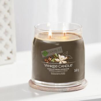 Vanilla Bean Espresso Signature Candle (espresso s vanilkovým luskom) - Vonná sviečka
